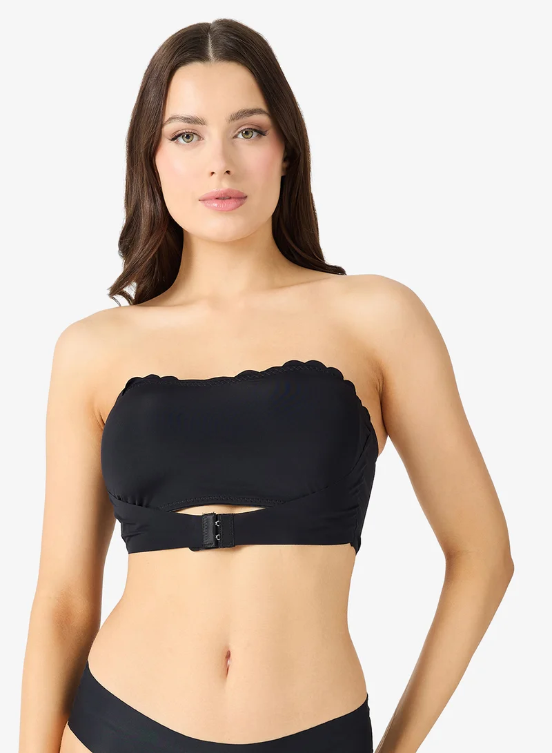 جينجر 2PC Seamless Non Wired Padded Bandeau Laser Cut Bra with Front Closure